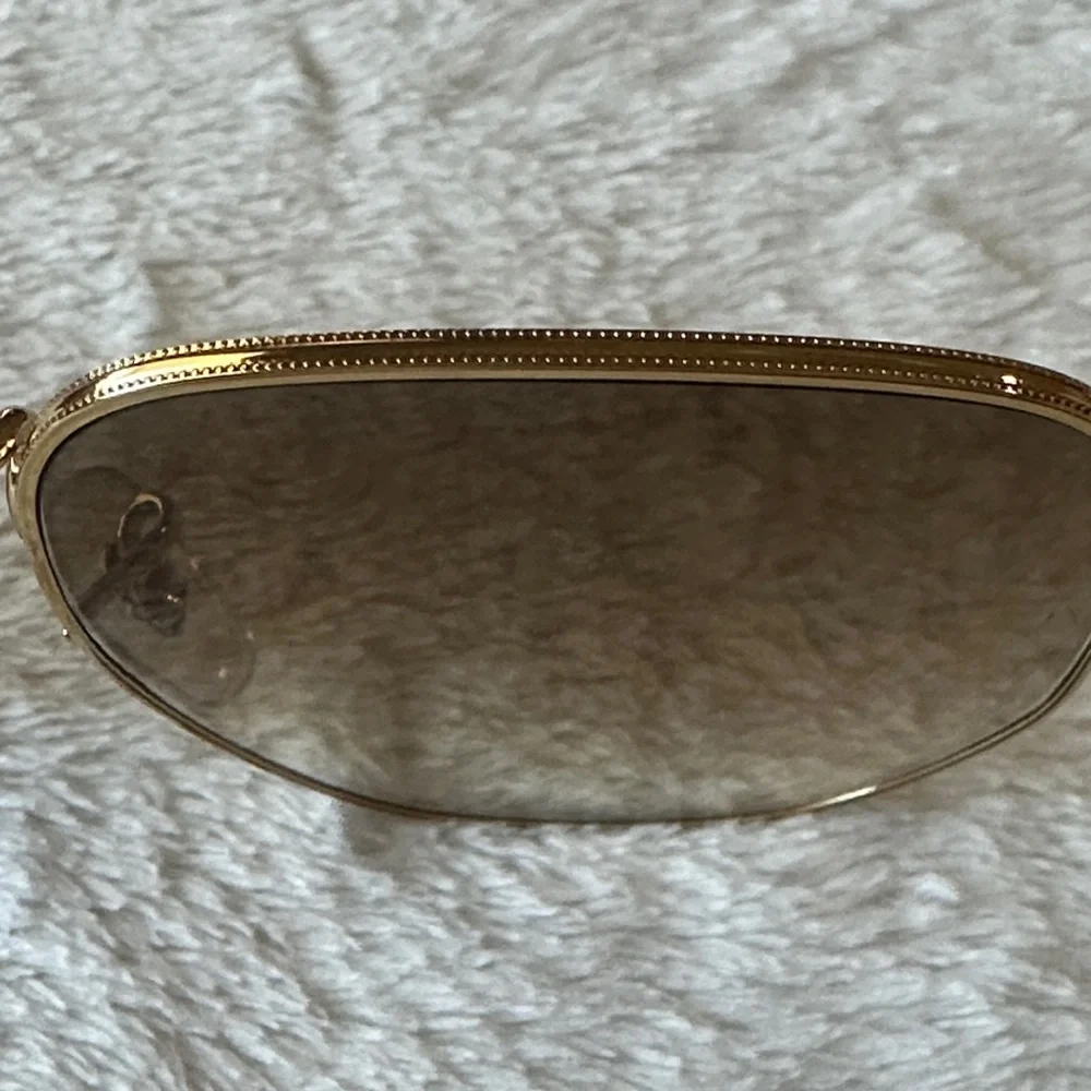 Ray-Ban Gold Frame Brown Lens Sunglasses with Brown Case - Picture 8 of 8